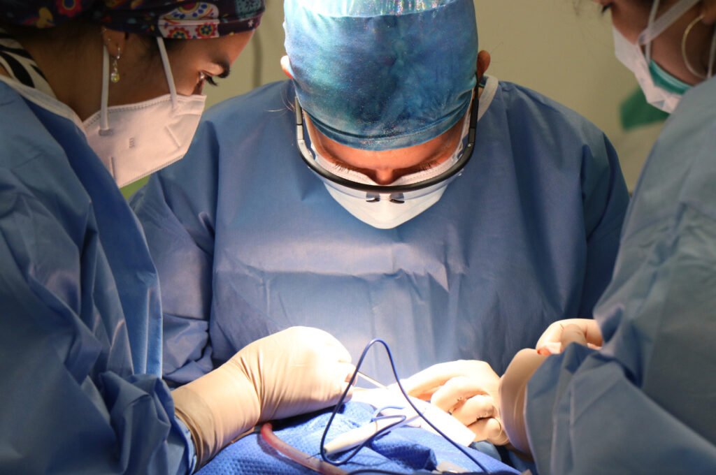 Risks Of Spine Surgery: What You Need To Know Before Going Under The Knife 1 spine surgery